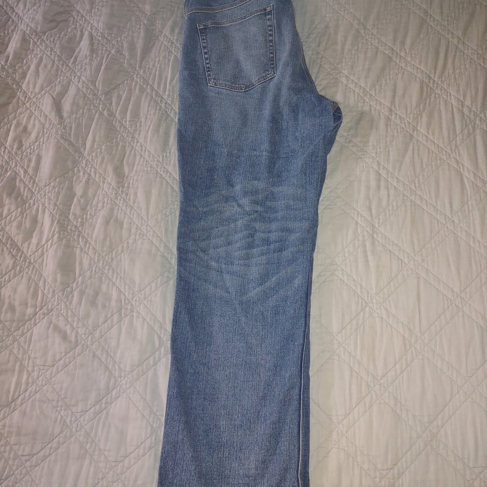 Duluth Trading Co Men's Blue Jeans - Picture 7 of 8